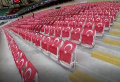 Konyaspor tribünleri Kasımpaşa maçında Kırmızı-Beyaz!