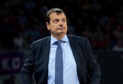 Ergin Ataman'dan 'Evde kal' mesajı