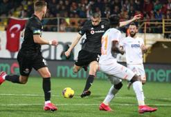 Alanyaspor-Beşiktaş maçından görüntüler...