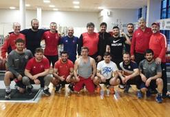 Serbest Güreş Milli Takımı, olimpiyat elemeleri hazırlıklarını Rusya'da sürdürüyor