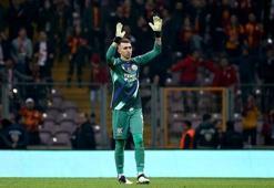 Galatasaray devlerle yarışıyor!
