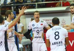 Arkas'ın gözü çeyrek finalde