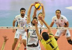 Arkasspor - Arhavi Voleybol maç sonucu: 3-1