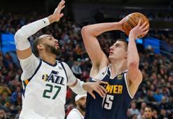 Jokic'ten eşine az rastlanan "triple double"