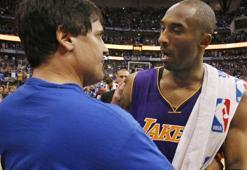 Dallas, Kobe Bryant'ın Anısına 24 Numarayı Emekli Edecek!