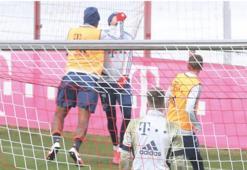Bayern Münih antrenmanında olay! Boateng'ten Goretzka'ya yumruk...