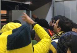 Fenerbahçe Başakşehir maçı öncesi şok! Taraftar stada giremedi