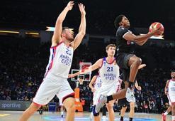 Anadolu Efes - Beşiktaş maç sonucu: 98-104