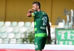 Bursasporlu futbolculardan 'Yeniden Büyük Bursaspor' kampanyasına destek