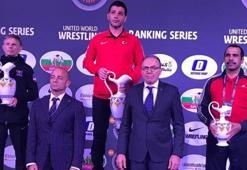 Matteo Pellicone Güreş Turnuvası'nda milli sporcularımızdan 8 madalya