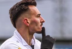 Fenerbahçe'nin yeni gözdesinden güç gösterisi!