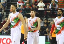 Pınar Karşıyaka,Bandırma'ya geçit vermedi
