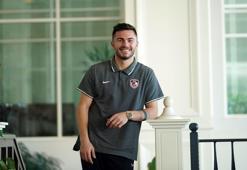 Alin Toşca: Hagi, Popescu ve Lucescu'yu duymak beni gururlandırıyor
