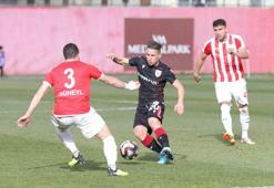 Samsunspor zirveyi bırakmıyor!