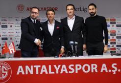Tamer Tuna, Antalyaspor'da üç ayrılığı açıkladı