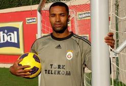 Eski Galatasaraylı Robinzon Zapata hâlâ imza atıyor!