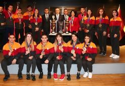 Galatasaray Başkanı Mustafa Cengiz'e judoculardan ziyaret