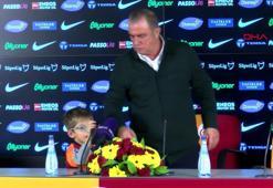 Fatih Terim'in torununun mikrofon merakı