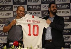 Alex de Souza: Fenerbahçe'den teklif gelirse gurur duyarım