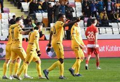 Yeni Malatyaspor'da gol yükünü Jahovic çekti