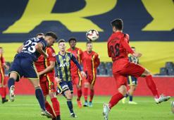 Fenerbahçe'de sağ kanatta kararsızlık