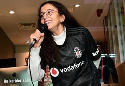 Beşiktaş'ın gol anonsları engellere takılmayan Buket Durmuş'tan