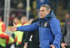 Ersun Yanal'dan basın mensubuna tepki: Futbol konuşsak daha iyi olur!