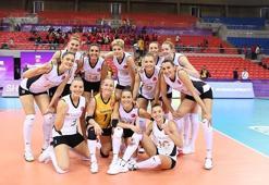 VakıfBank, Dünya Şampiyonası'na galibiyetle başladı