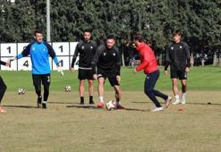 Altay'ın rakibi Akhisarspor