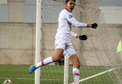 Enes Ünal, Milli formayla ilk gollerini attı! VİDEO