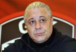 Sumudica: "Takımda şu an sol bek yok, forvet de yok"