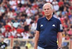 Mustafa Denizli'nin Traktör Sazi'si seyirci sıralamasında zirvede