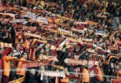 Galatasaraylı taraftarlar bilet arıyor