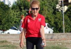 82 yaşındaki emekli havacı binbaşı Birsen İnan hayatını spora adadı