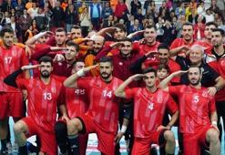 Asker selamını hazmedemediler