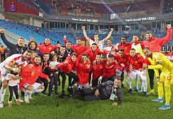 Göztepe adeta hayata döndü!
