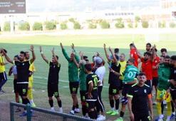 Manavgat Belediyespor liderliği bırakmadı