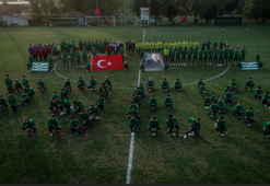 Bursaspor, Cumhuriyet Bayramı'nı altyapı oyuncularıyla kutladı