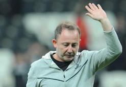 Beşiktaş'ta Sergen Yalçın sürprizi!