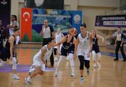'Büyükşehir'in Perileri', 4'üncü galibiyetini aldı