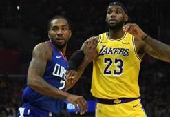 NBA'de Kawhi Leonard, bıraktığı yerden