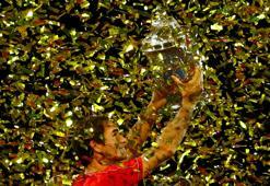 Federer, Basel'de 10. kez şampiyon