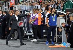 Ersun Yanal'la taraftarlar arasında gerginlik