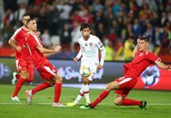 UEFA'dan Sırbistan'a seyircisiz oynama cezası