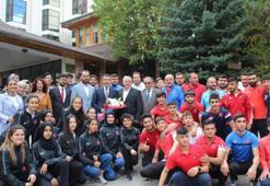 İşitme Engelliler Tekvando ve Karate Milli Takımı'na ziyaret