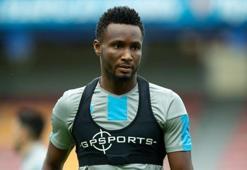Trabzonspor'da Obi Mikel'in durumu henüz netleşmedi
