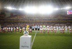 Antalya Stadyumu'nun kapasitesi düşüyor