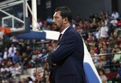 Ufuk Sarıca yönetimindeki Pınar Karşıyaka tutulamıyor