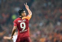 Falcao: Galatasaray'a gelmek meydan okumaydı!