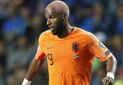 Ryan Babel'e milli davet